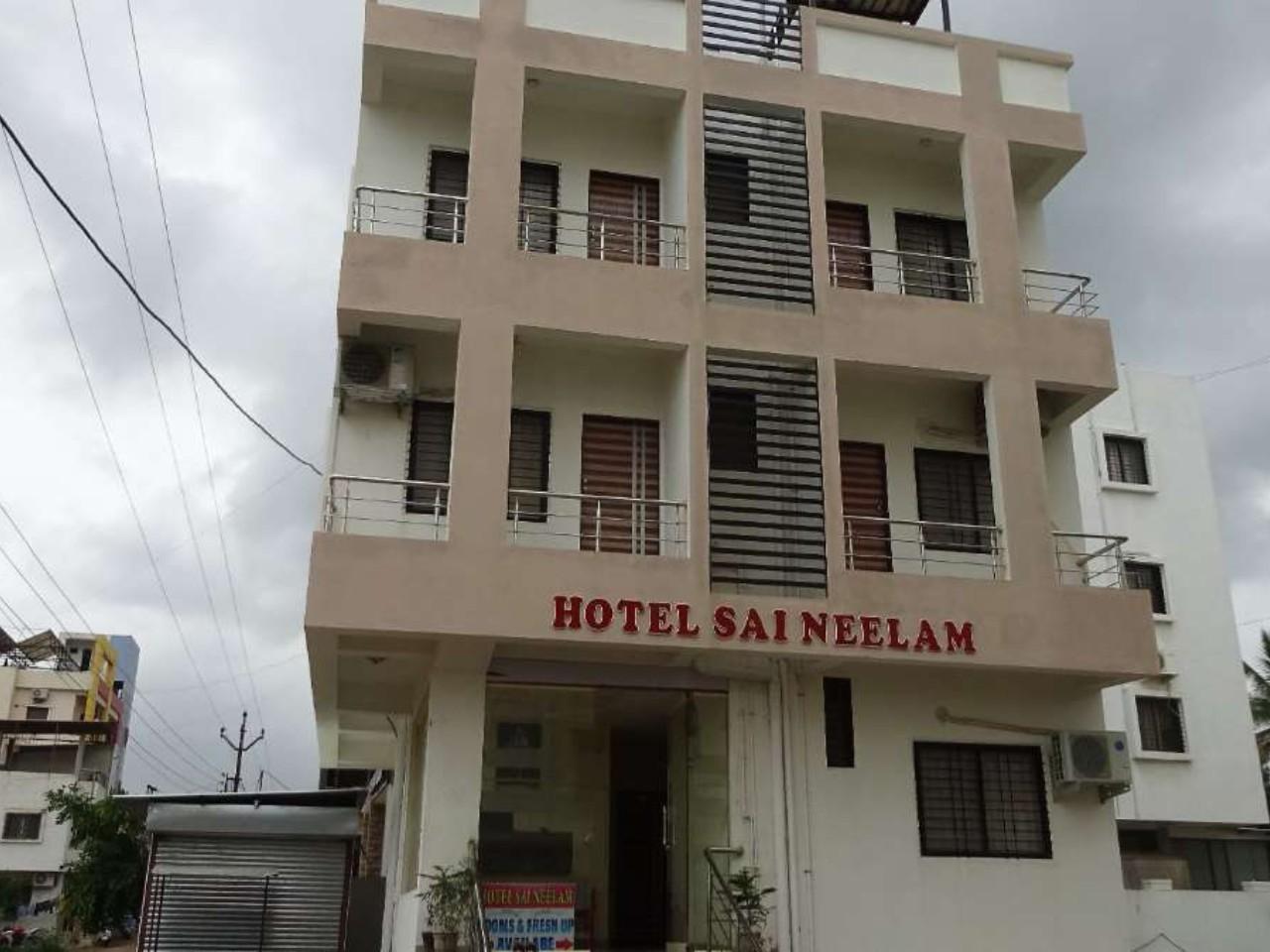 Hotel Sai Neelam in Shirdi
