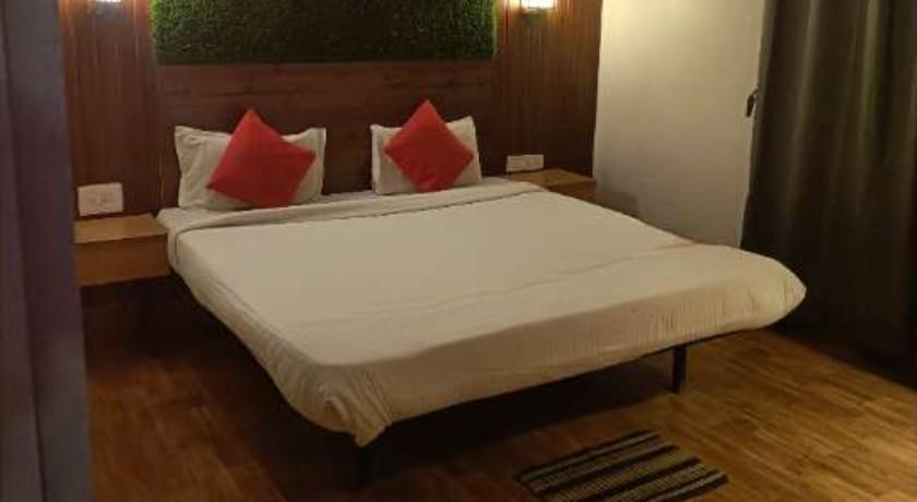 Hotel Crystal Stay in Bhubaneswar