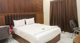 Hotel Mantra Residency in Navi Mumbai