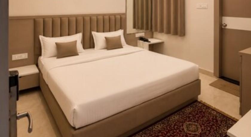 Hotel Nainas Palace in Ujjain