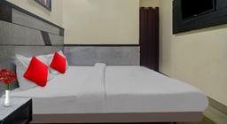 Hotel Hare Krishna Guest House in Delhi