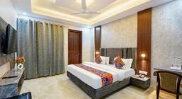 Hotel Comfort N Stay 45 in Gurgaon