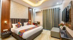 Hotel Comfort N Stay 45 in Gurgaon