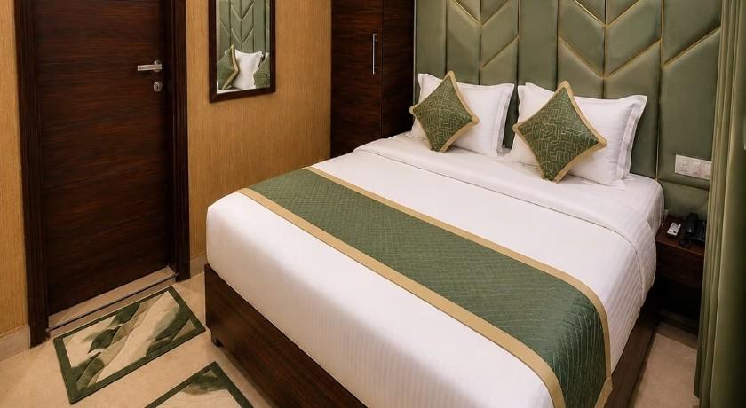 Hotel Smart Luxury in Delhi