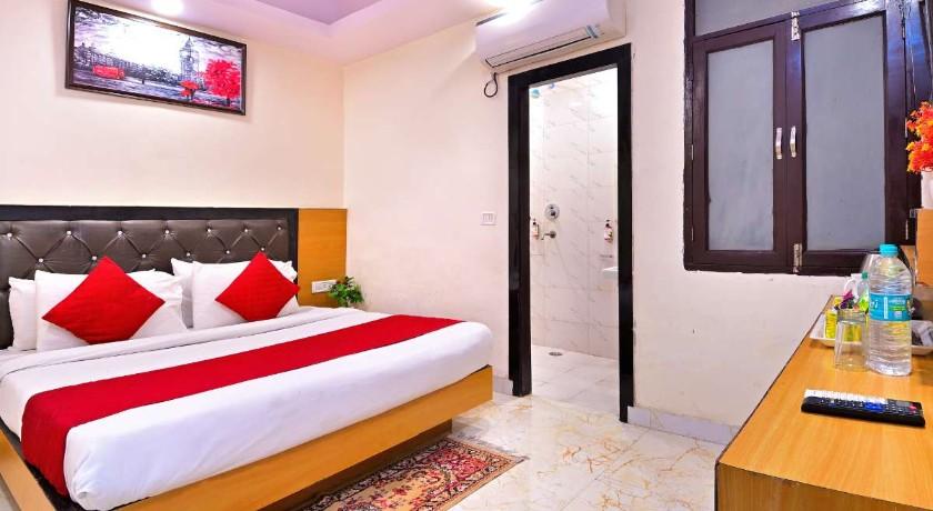 Hotel Hari International in Noida