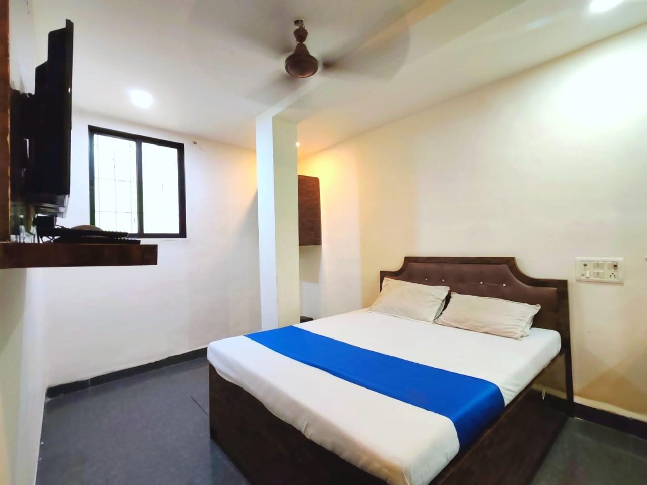 Hotel Subodaya Lodging in Navi Mumbai
