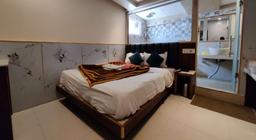 Hotel Midtown Malhotras in Shimla