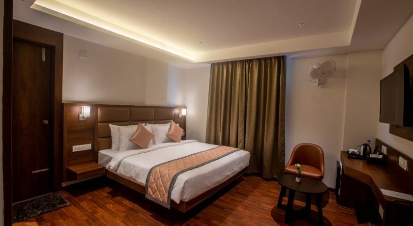 Golden Fortune Suites Hotel in Bangalore