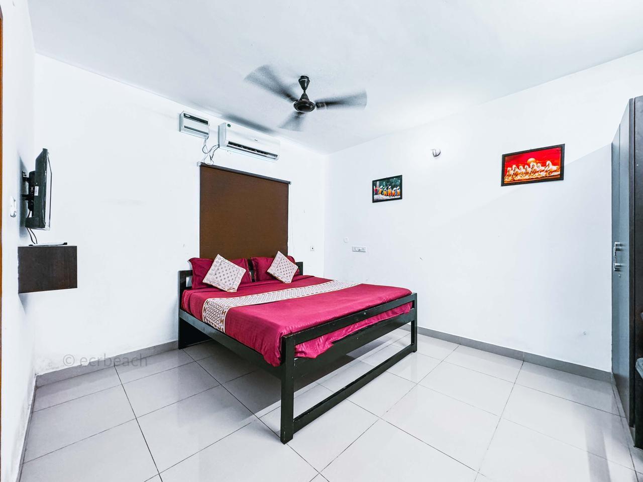 Peninsula Beach Manor in Chennai