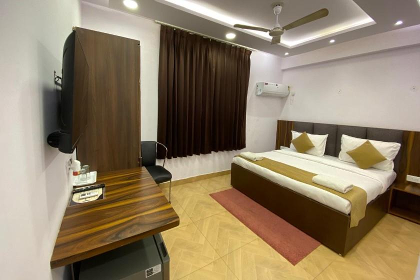 The Maple Stays Prime in Gurgaon