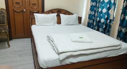 Hotel Raviz in Kolkata