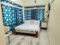 Hotel Raviz in Kolkata