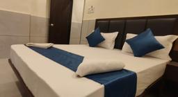 Sony Lodging And Boarding in Thane