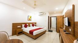 Hotel Faaz International in Kannur
