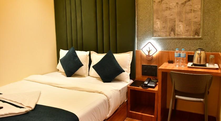 Hotel Swiss Palace in Mumbai