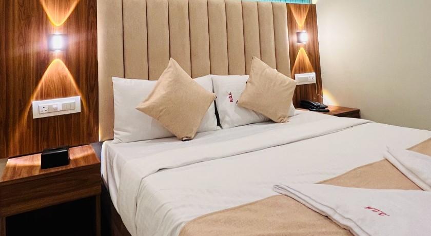 Hotel Ocean in Mumbai