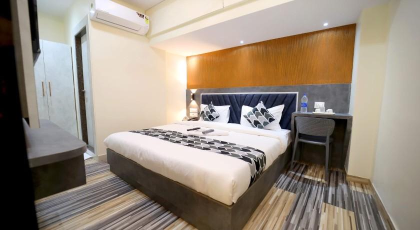 N M Hotel in Mumbai