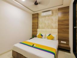Hotel Elvis Inn in Mumbai