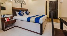 Hotel Royal Grand in Mumbai