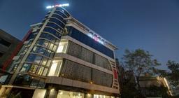 Glassotel  in Kolkata