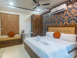 Hotel The Sunrise Inn in Visakhapatnam