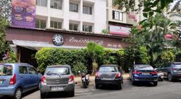Hotel Pub Street Inn in Panvel