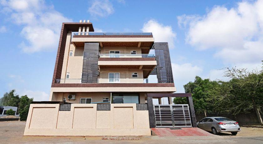 Hotel Avasa Inn in Lucknow