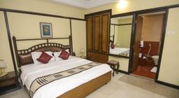 Lytton Hotel in Kolkata
