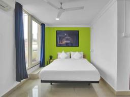 Lake View Palace in Hyderabad