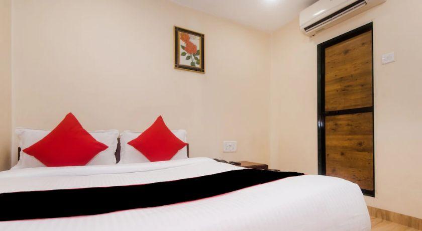 Hotel Shivar Guest House in Mumbai