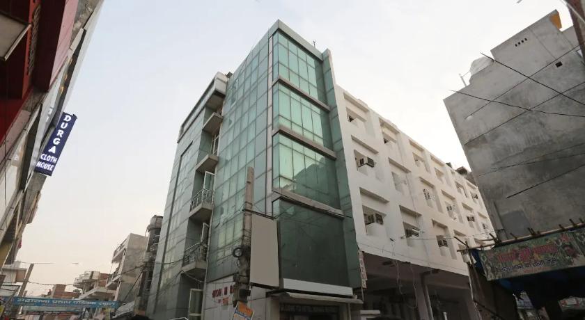 Hotel Mohan Regency in Noida