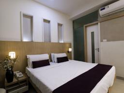 Hotel Monarch Guestline in Navi Mumbai