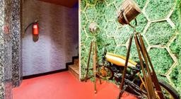 Hotel Queens Hub in Jaipur