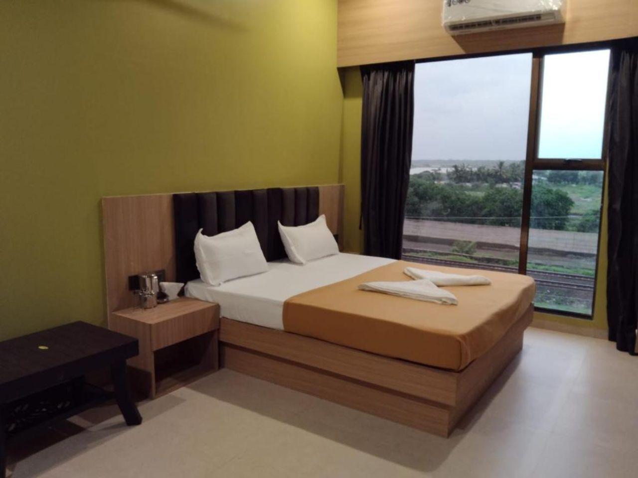 Hotel Sai Aakanksha in Vasai Virar