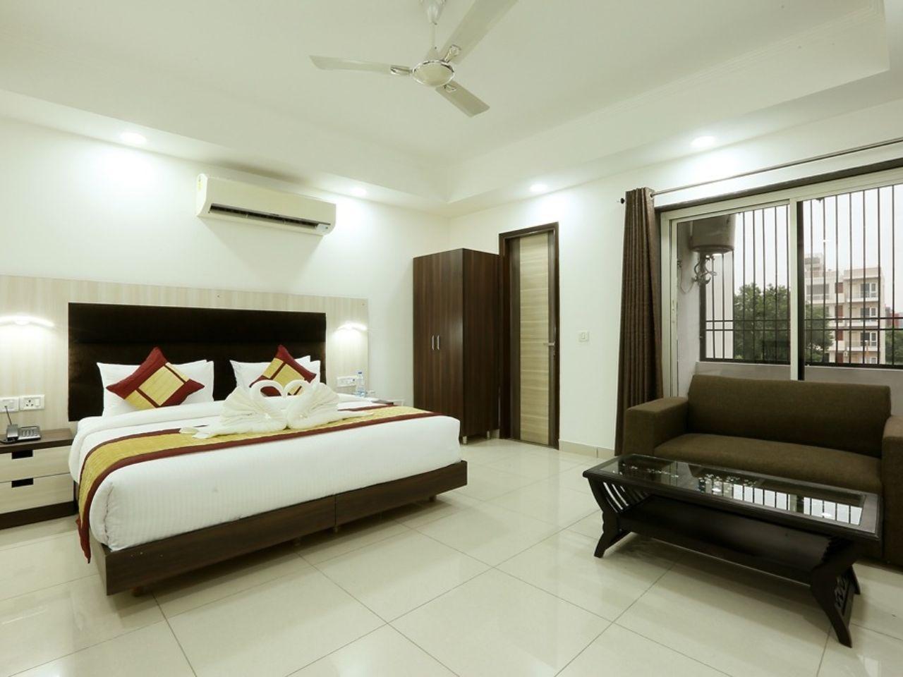 Green Lotus Residency in Delhi