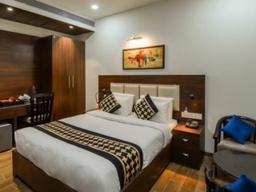 Hotel JB Sky Hilton Inn in Lucknow