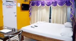 Hotel White Sand Lodging in Mumbai