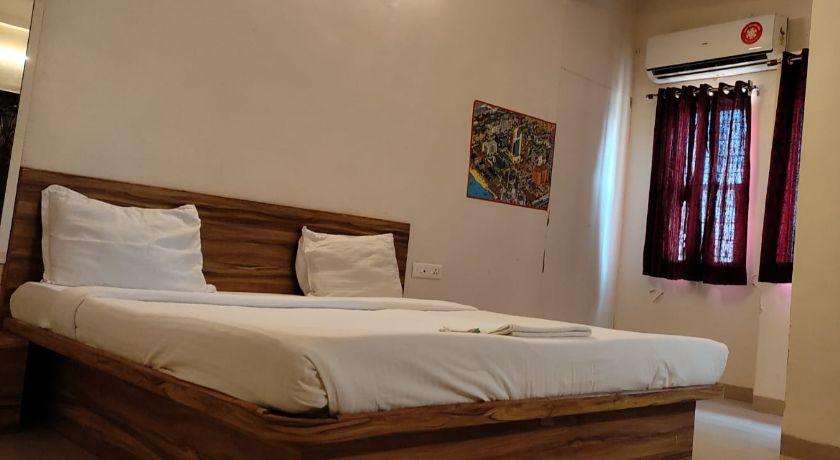 Hotel Primrose Regency in Pune