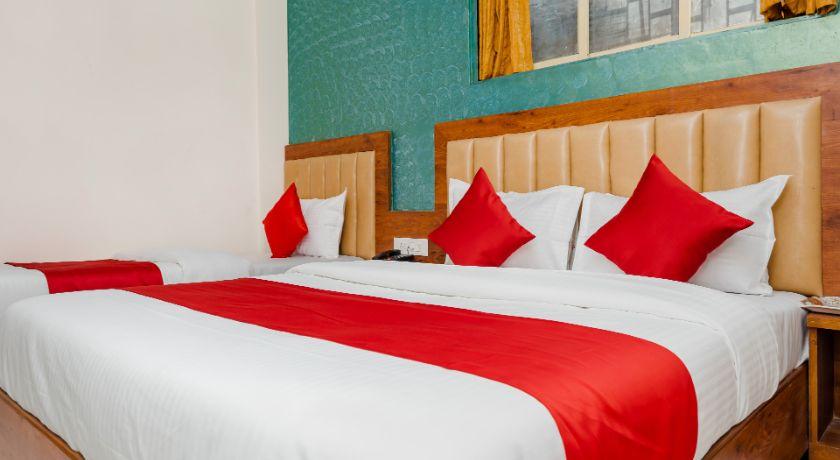 Hotel Purple Orchid in Mumbai