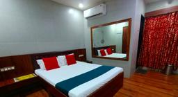 Hotel Green Star in Mumbai