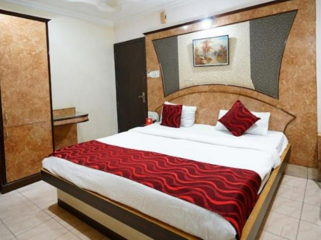 Hotel JK Raj Regency in Raipur