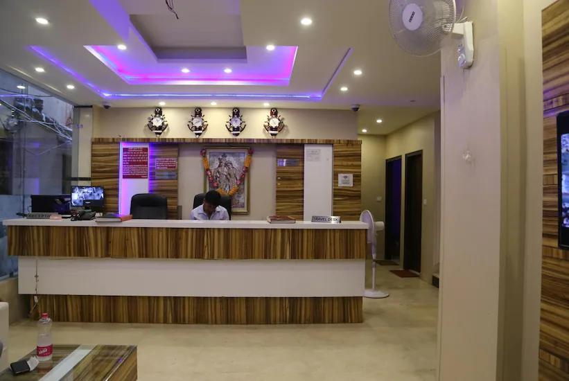 Hotel Saffron Inn  in Delhi