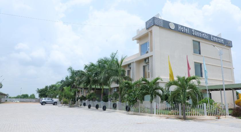 Sannidhi Emerald in Hyderabad