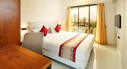 Mumbai House Luxury Apartment in Mumbai