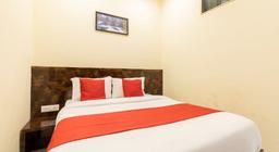Hotel Queen Palace in Mumbai