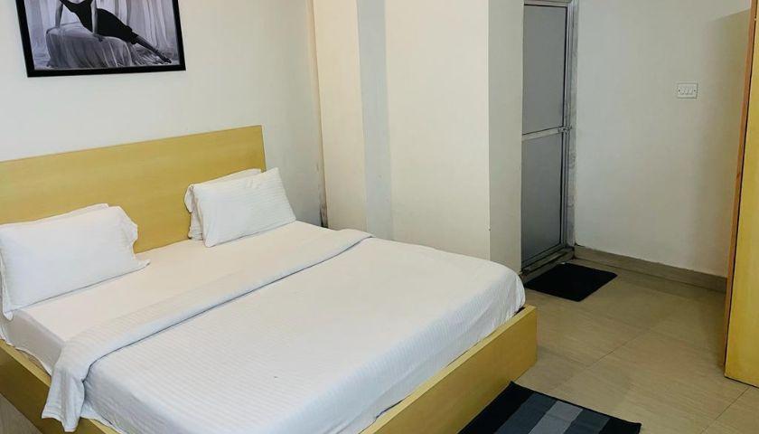 The Jumbo Stay in Kolkata