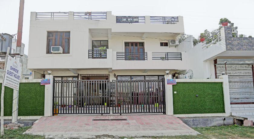 Hotel Shree Guest House in Lucknow