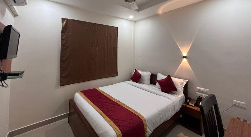 Hotel Royal Flora in Bangalore