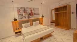 Hotel Monarch Montvert in Navi Mumbai