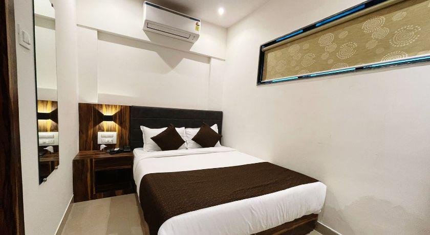 Hotel Black Burn in Mumbai